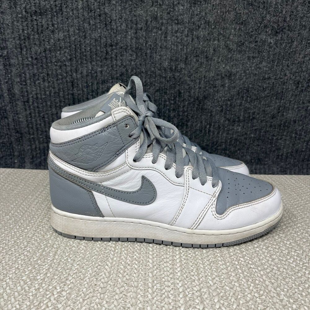 Nike Air Jordan 1 Retro High OG Stealth Grey White Women’s 7.5 6Y 575441-037